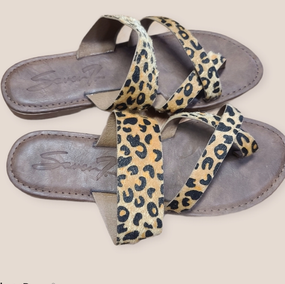 Seven7 Women's Maldives Toe Ring Strappy Slip-On F